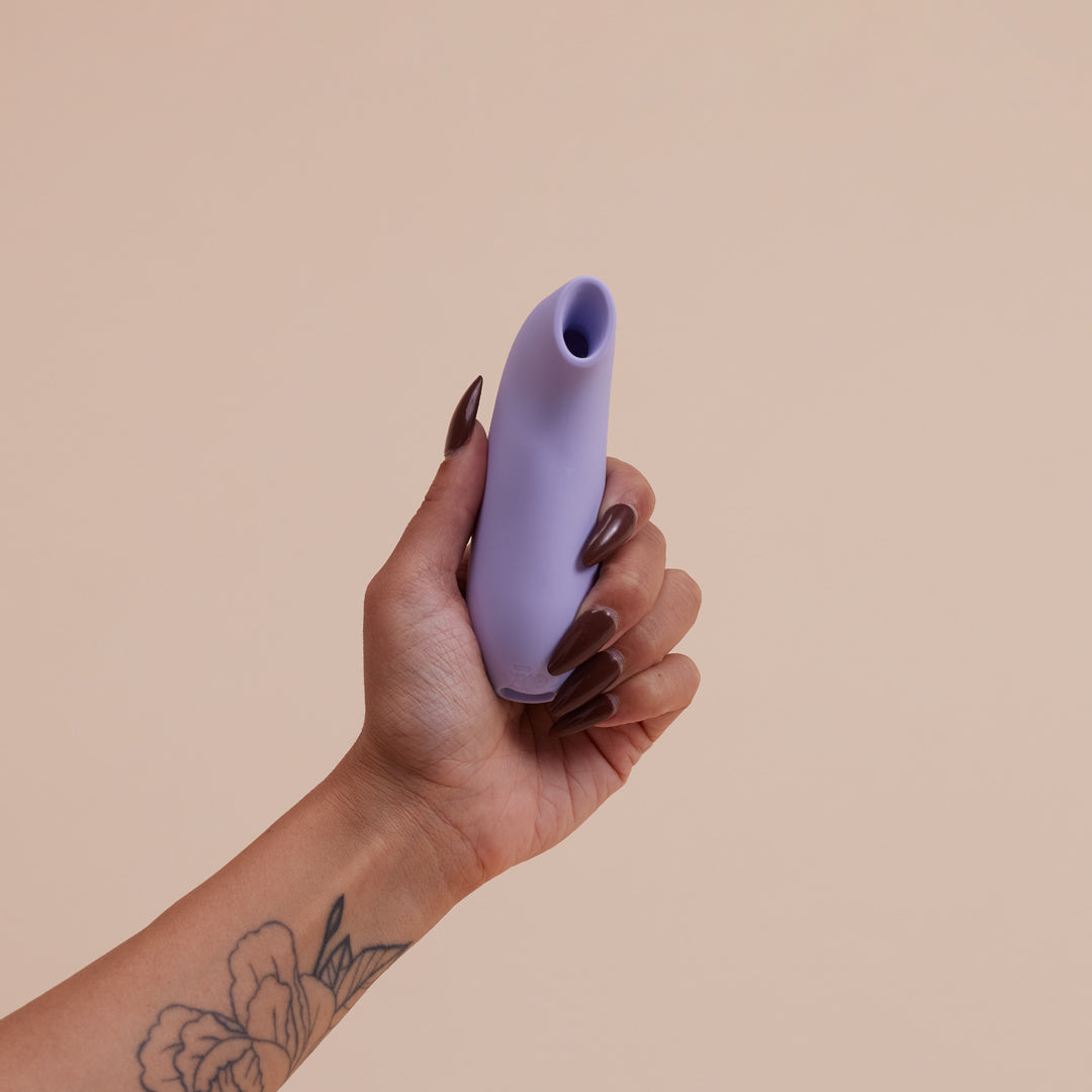 Dame Aer suction clitoral stimulator PLEASEx Dame Aer suction clitoral stimulator PLEASEx